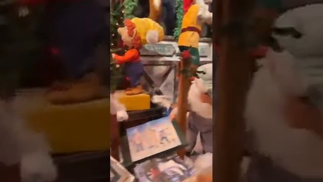 Canarsie Brooklyn Christmas Lights Frank Seddio House New York City USA 2020 смотреть онлайн