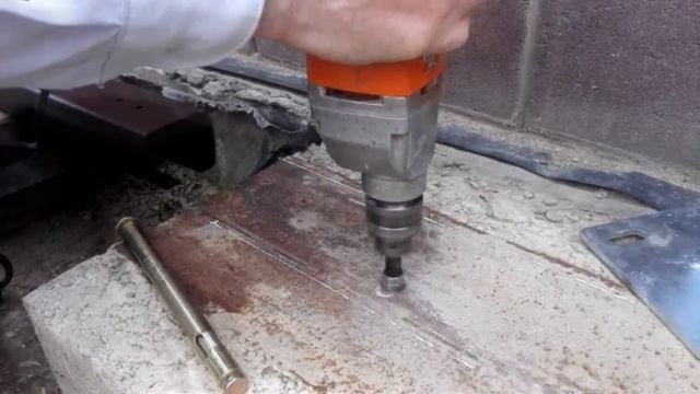 DoorHan Revolution #04 Установка опорных роликов смотреть онлайн