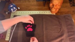 Cat Paw Gloves | 10 minute costume accessory