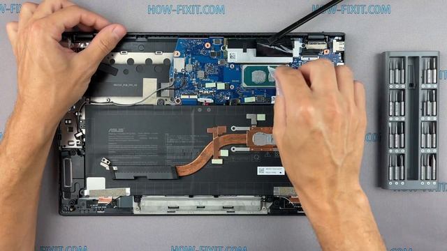 Asus ZenBook 14 UX425E Disassembly, fan cleaning and thermal paste replacement смотреть онлайн