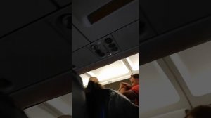 Драка в самолёте Санкт-Петербург - Анталия