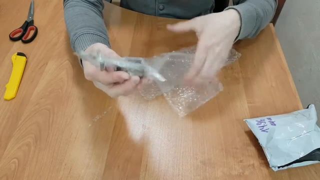 Распаковка игнитора для ксеноновой лампы Mitsubishi Pajero заказанной на aliexpress.com