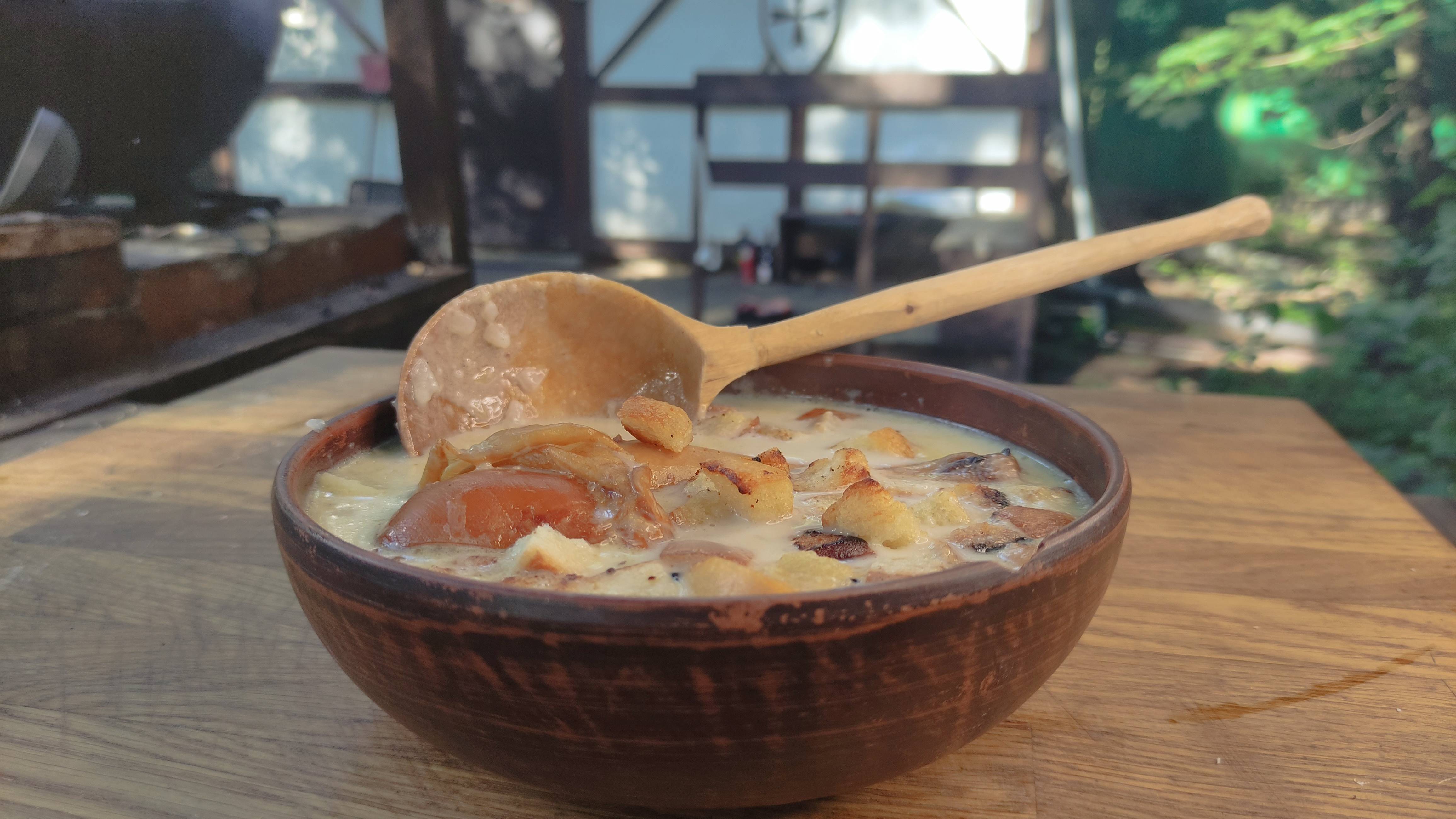 Сырный суп с копченой курицей