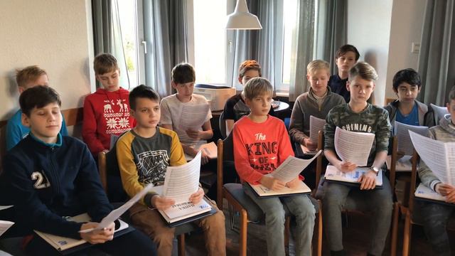 Ulsnis_Фрагмент репетиции с хором мальчиков смотреть онлайн