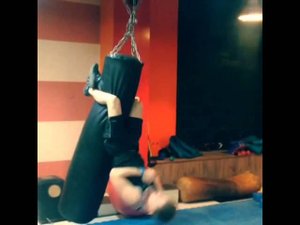 Дмитрий Нестеров - качаем пресс))