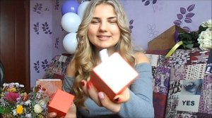 Что мне подарили на ДР? / Что можно подарить 18-летней девочке и как её поздравить?
