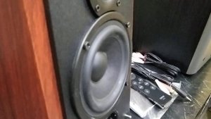 Edifier T5 Subwoofer Performance with Edifier R1700bts (@redonwebtv7300 )
