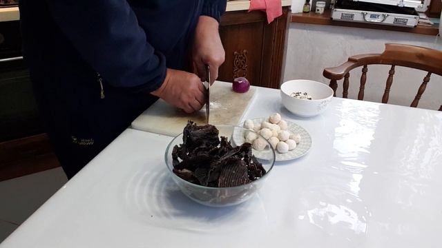 ЭНЕРГЕТИЧЕСКИЙ ЗАВТРАК КОЧЕВНИКА И ВОИНА. ДОШИРАК ПО-КАЗАХСКИ смотреть онлайн