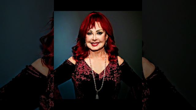 Celebraties That Passed Away : Naomi Judd