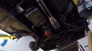 Volvo 240 Auto To Manual Transmission Swap AW71 to M47 5 Speed Part 1