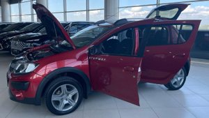 Renault Sandero Stepway II (2013—2018) 1.6 MT (82 л.с.) Privilege