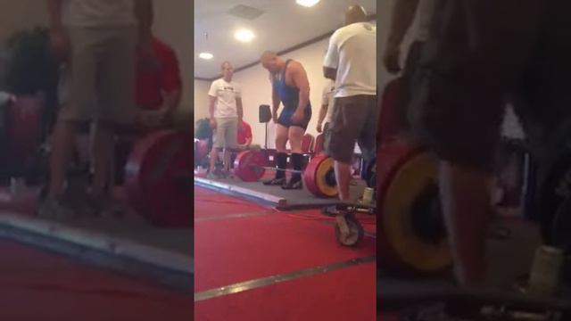 Nick Heppner 799lb deadlift 2000lb total