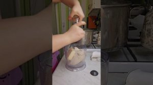 Ролик № 1378. Намазка мясная для бутеров. Рецепт в конце ролика.