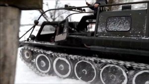 Самая незаменимая техника Советского времени газ 71 надежна на бездорожье.