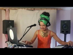 Ethnic Deep House Session #9 | Barasuayo, Afro Cuban Santeria Chant - Carina La Dulce