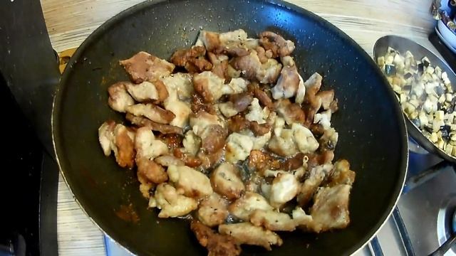 ?️Свинина с луком и пряными баклажанами в панАзиатском стиле?️. Готовим ресторанные блюда дома! смотреть онлайн