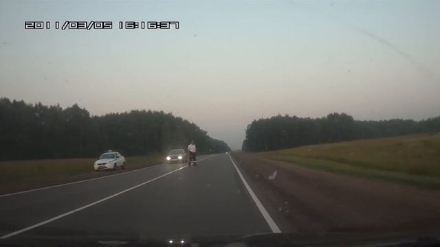 За этот маневр у меня забрали права по п.4 ст. 12.15 КоАП (29.06.13) смотреть онлайн