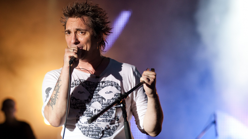 «Панкер» осудил обнаженную вакханалию у могилы Горшка: «Не в культуре панка»