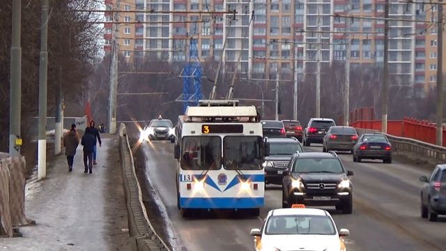 Подольский троллейбус 2023 года / классические ЗиУ, "Слобода" и водитель с кулаком на "Мегаполисе"
