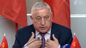 Кандидаты на пост президента России продолжают избирательную кампанию