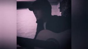 Кто ты такая мое сердце украла на гитаре