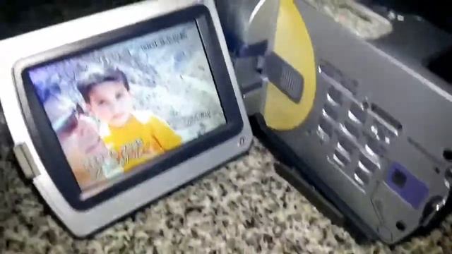 Sony DCR-TRV530 Digital 8 Zoom 700X смотреть онлайн