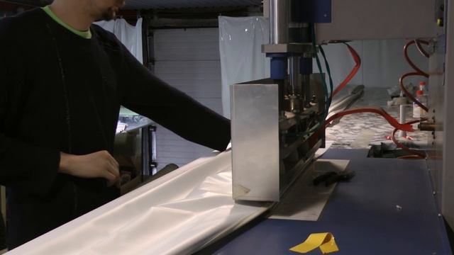 Как делаются натяжные потолки смотреть онлайн