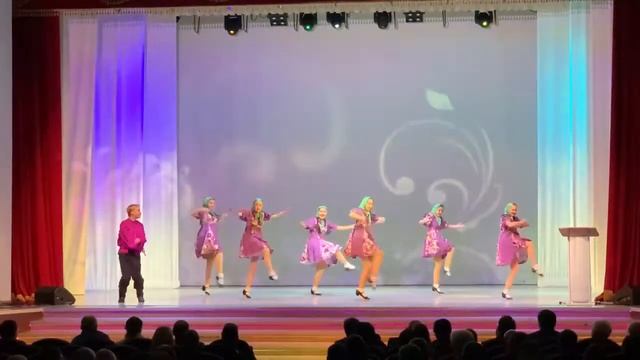 АЭТ Дежа Вю - Я деревенская смотреть онлайн