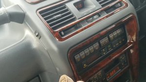1992 Mitsubishi Pajero Exceed 4x4 V43 48000km! замена антенны