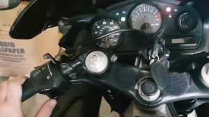 Заедают поворотники на Honda CBR 600 F4
