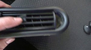 Нива Тревел Люкс Офф роуд 2022 Снимаю Сломанный Дефлектор Воздуха, и что я там вижу!?)