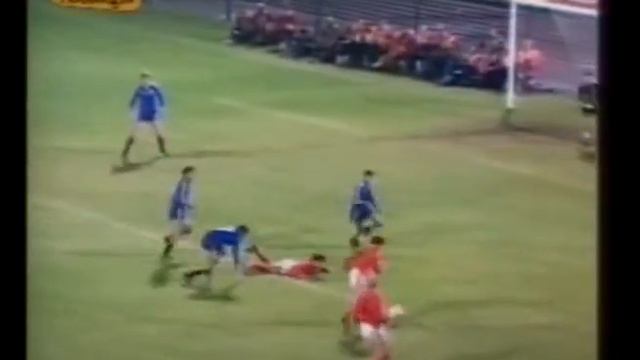 Holland - España 1983-11-16 Квалификация ЧЕ-84 смотреть онлайн