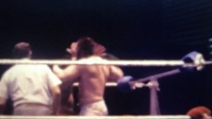 RARE! VINTAGE WWWF WRESTLING ON FILM!  DON LEO JONATHAN VS PEDRO MORALES 1973 at Madison Sq. Garden