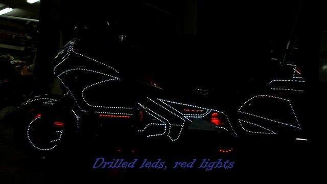 Honda Gold Wing GL-1800 2015 fully tuning: Led, leather, ANDROID, sound. Полный тюнинг голды GL-180 смотреть онлайн