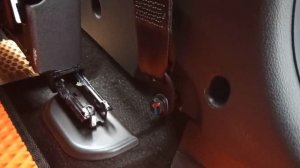 Накладки под салазки передних сидений Ларгус, Логан, Дастер, Сандеро, Х-Рей.