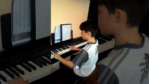 "Хорватская рапсодия" композитор  Tonči Huljić