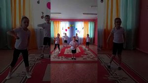 Спортивный танец "Мы дарим улыбки"