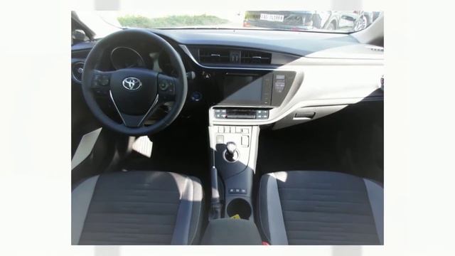 TOYOTA Auris 1 8 HSD Trend e CVT Limousine Garage Zimmerli AG - AARAU смотреть онлайн