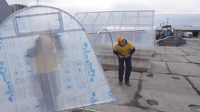 Видеоинструкция по монтажу теплицы Надежда мини смотреть онлайн