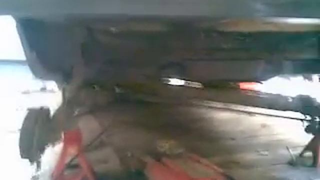 Citroen AX Rear Beam Removal смотреть онлайн