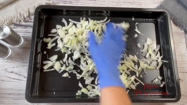 МЯСО ПО-ФРАНЦУЗСКИ с КАРТОШКОЙ! Лучший Рецепт на Каждый День для Большой Семьи! смотреть онлайн