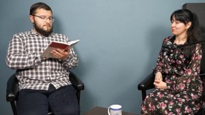 Знает роман в стихах "Евгений Онегин" наизусть!