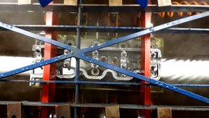 Опрессовка ГБЦ двигателя ВАЗ-341 (дизельный двигатель а/м Лада-21045)