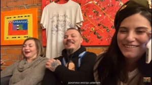 СИМОНОВ СЕРГЕЙ - ЭЛЬЗА И НАДЯ В ГОСТЯХ У ДОНА СИМОНА НА СТУДИИ 23 ФЕВРАЛЯ.