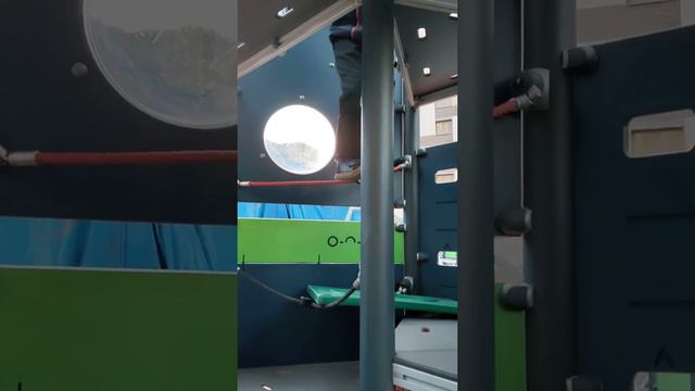 Как кататься с горки: разные способы смотреть онлайн