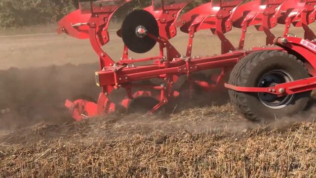 8 корпусной оборотный Плуг #unlu  в паре с #buhler  2375