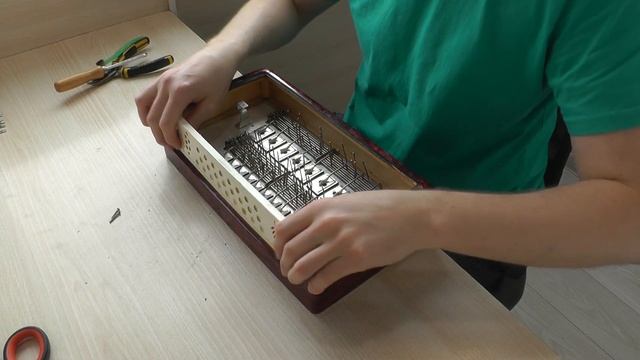 Трудовые будни / Ремонт гармони / Подробная инструкция смотреть онлайн