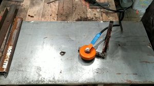 Очень простая приспособа для переноса листового материала! из профильной трубы своими руками!