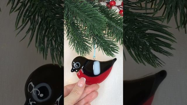 Арт. Е12  Новогодняя игрушка из фьюзинга «Снегирь»