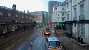 LONDON Bus Ride ?? - Route 11 - Fulham to Liverpool St - Bus ride starting with sunshine ☀️to rain